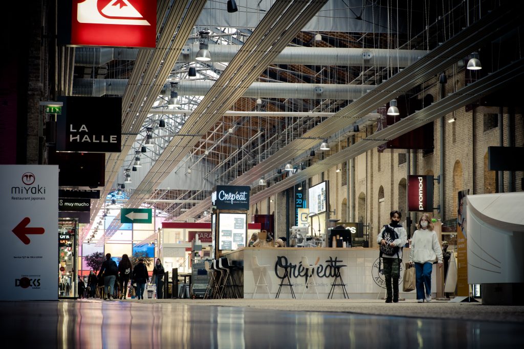Centre Commercial, photo 2