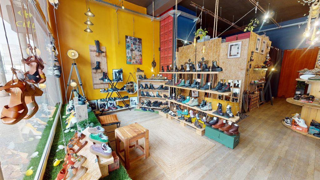 Visite virtuelle du magasin de chaussure la P'tite Dockée Le Havre